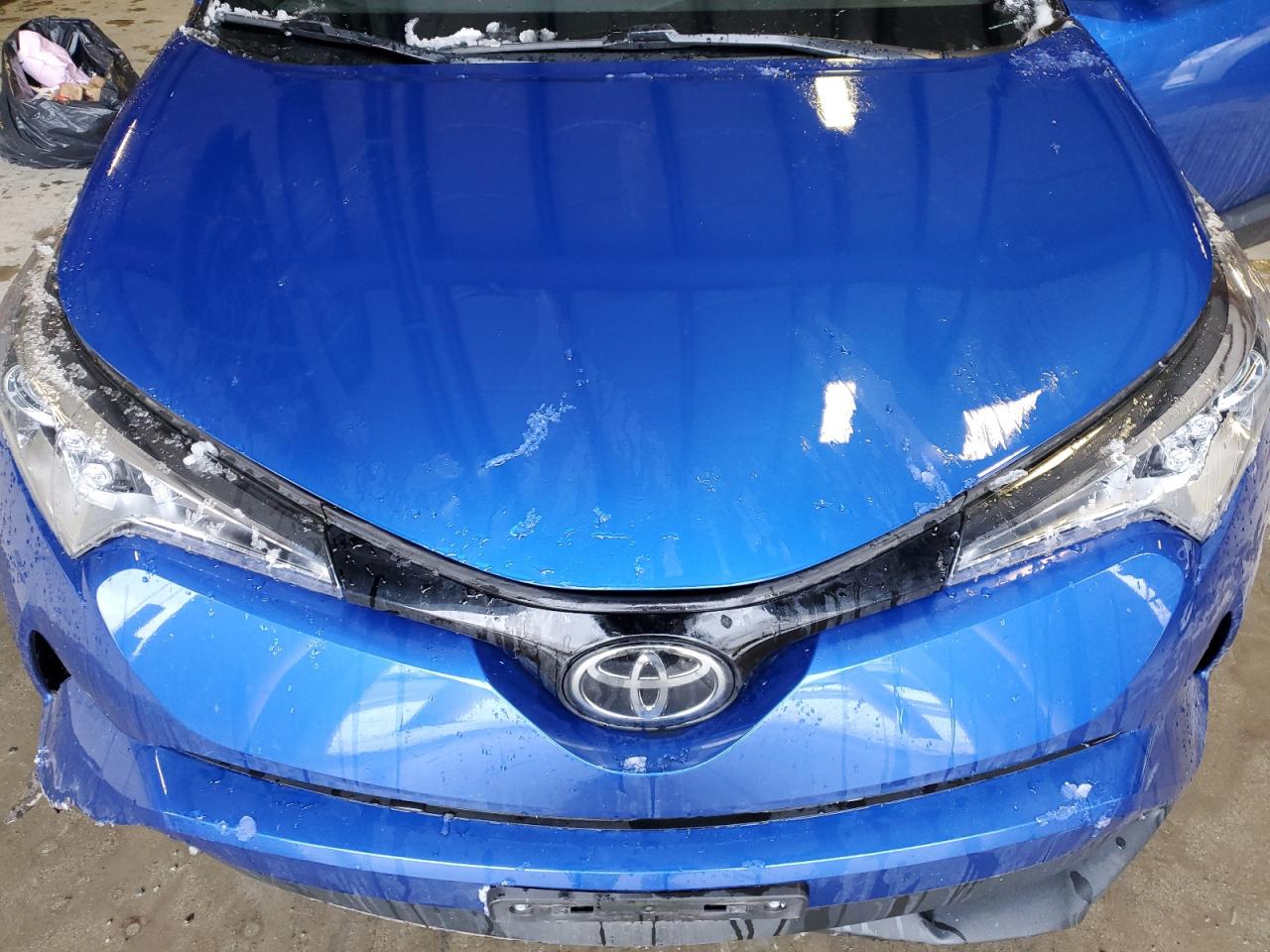 2019 Toyota C-HR - Image 11