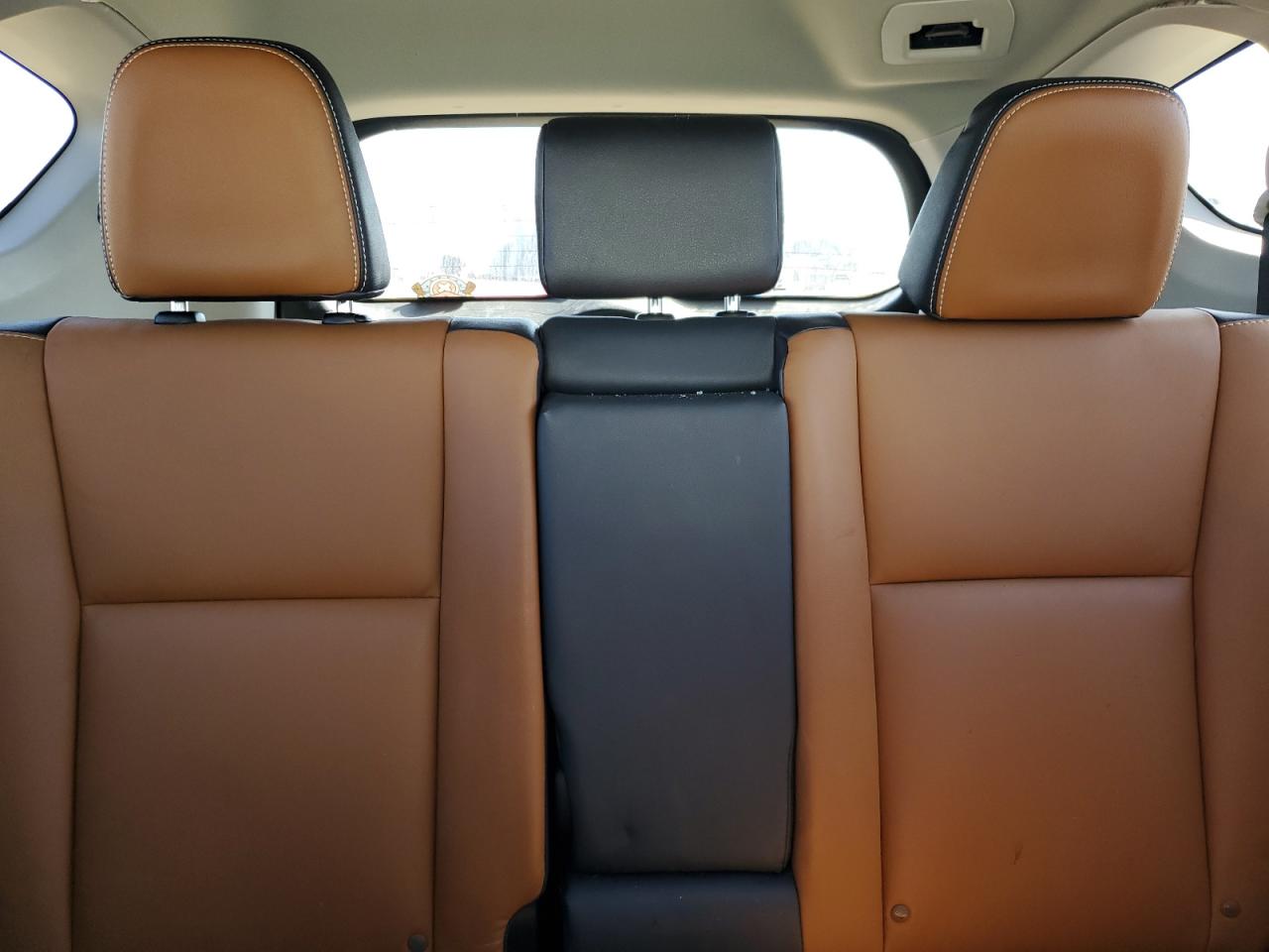 2016 Toyota RAV 4 - Image 10