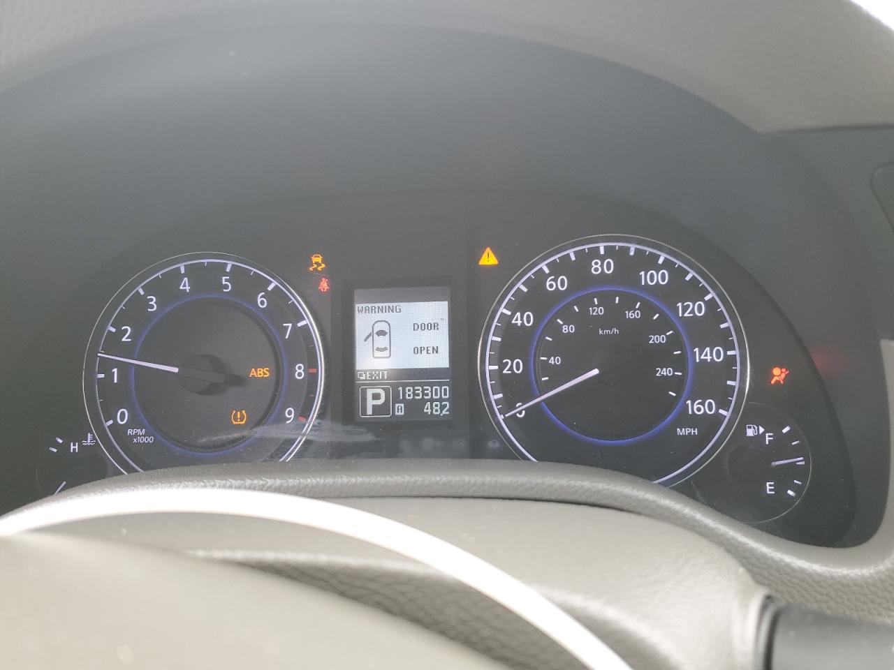 2012 Infiniti G - Image 9