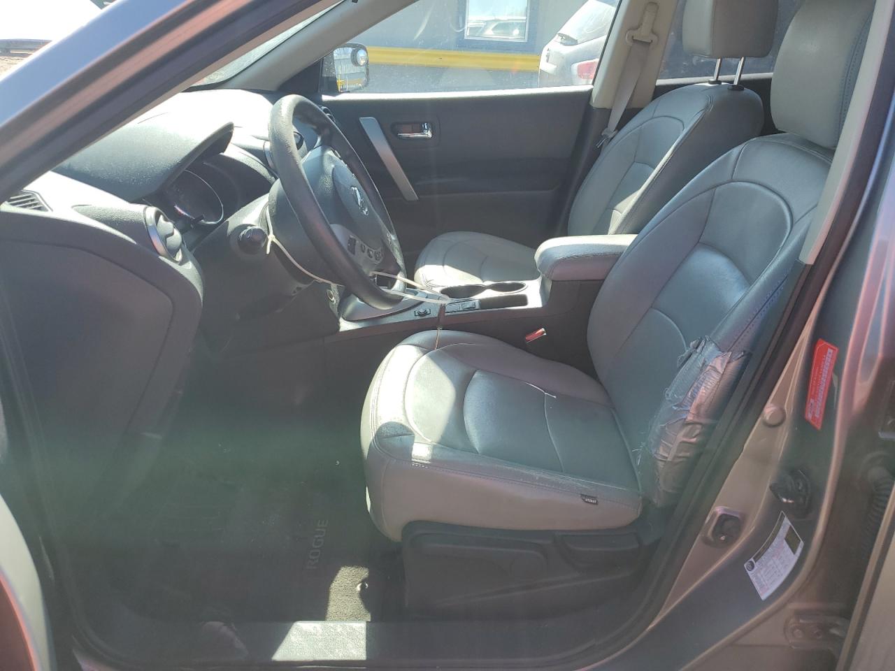 2013 Nissan Rogue - Image 7