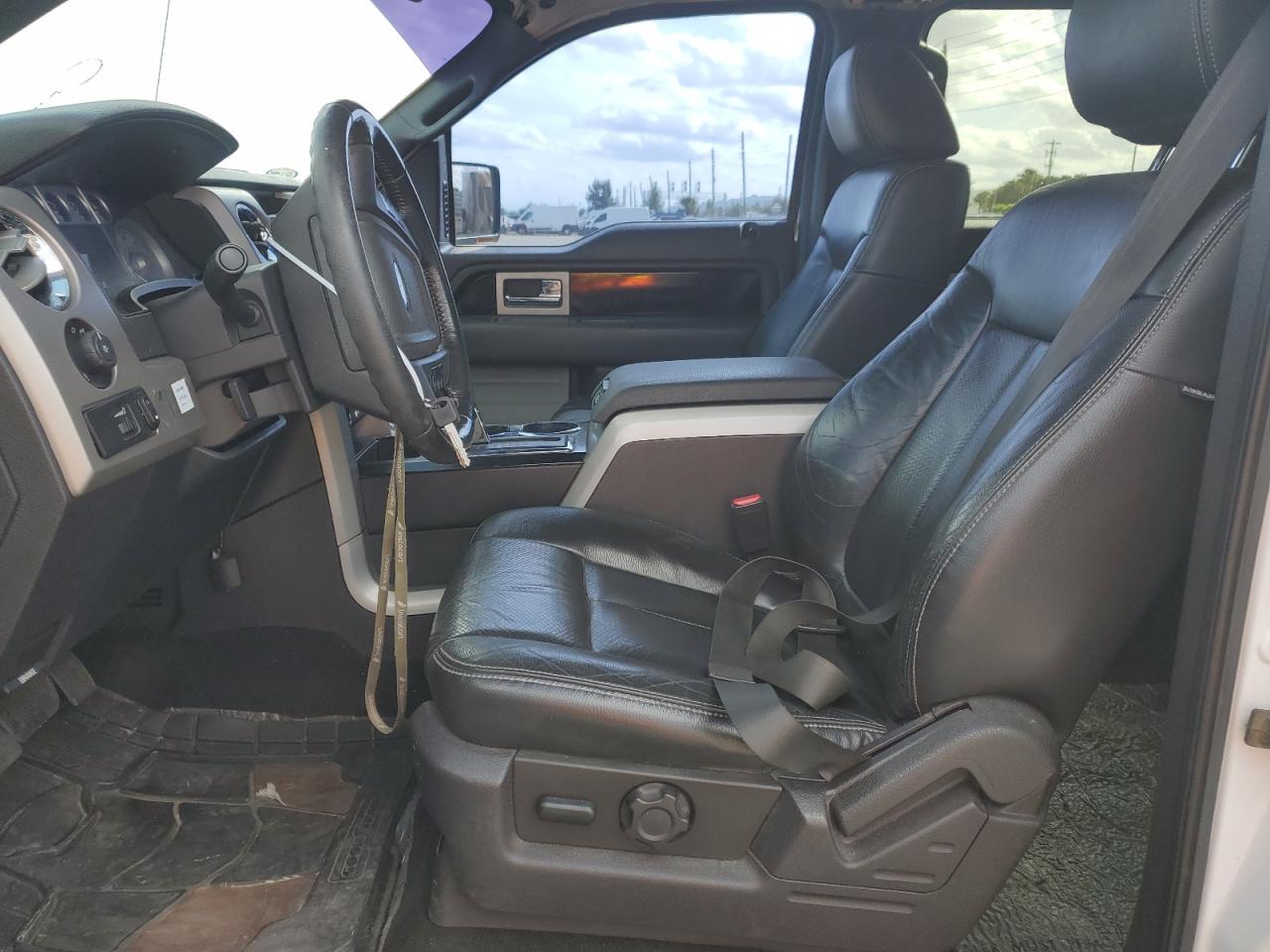 2010 Ford F-150 - Image 7