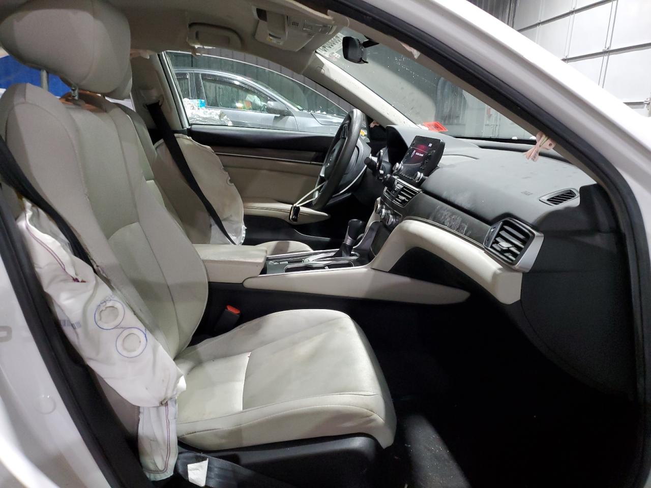2020 Honda Accord - Image 7