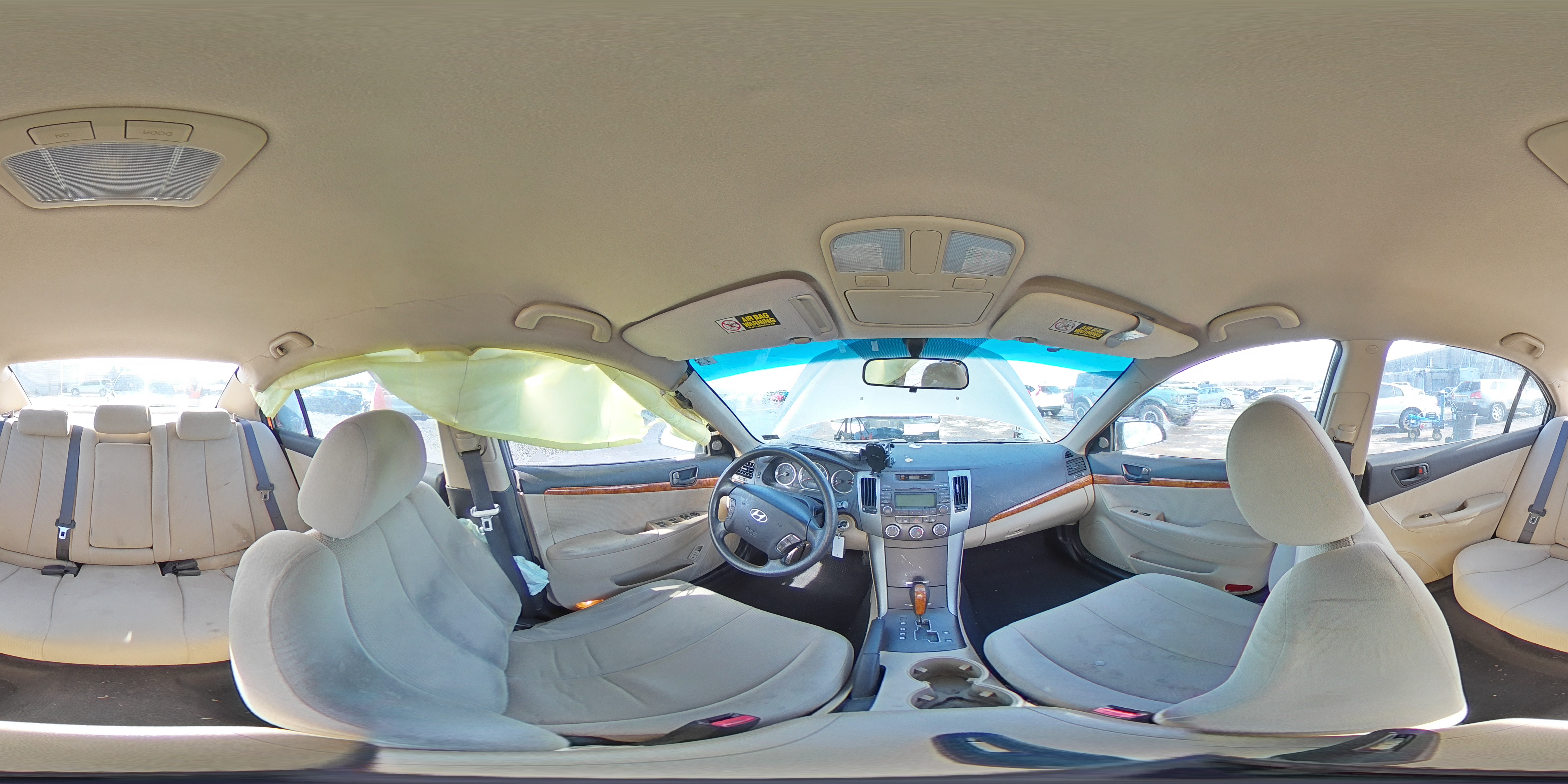 2009 Hyundai Sonata - Image 13