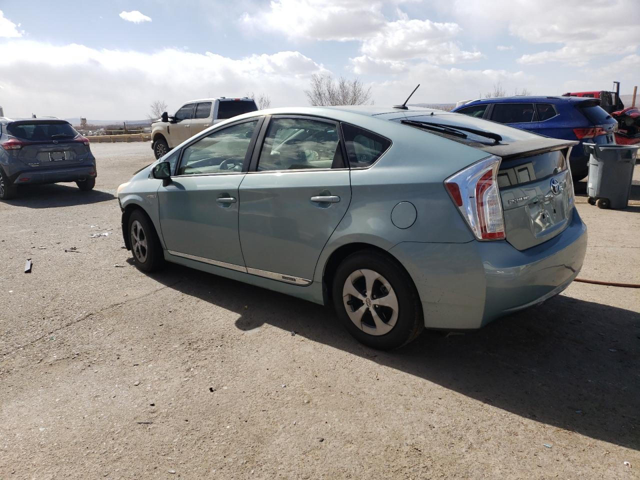 2014 Toyota Prius - Image 2