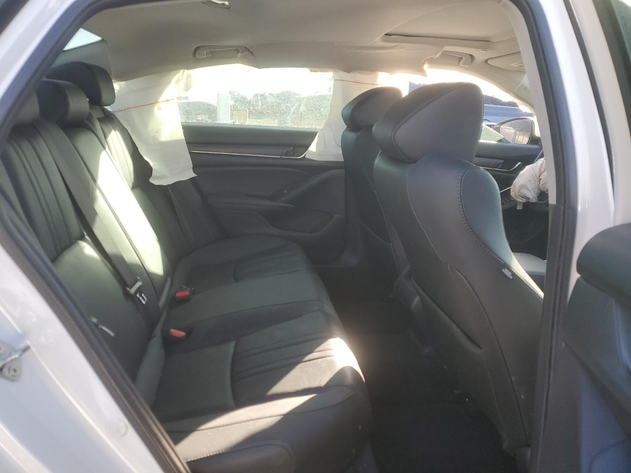 2020 Honda Accord - Image 10