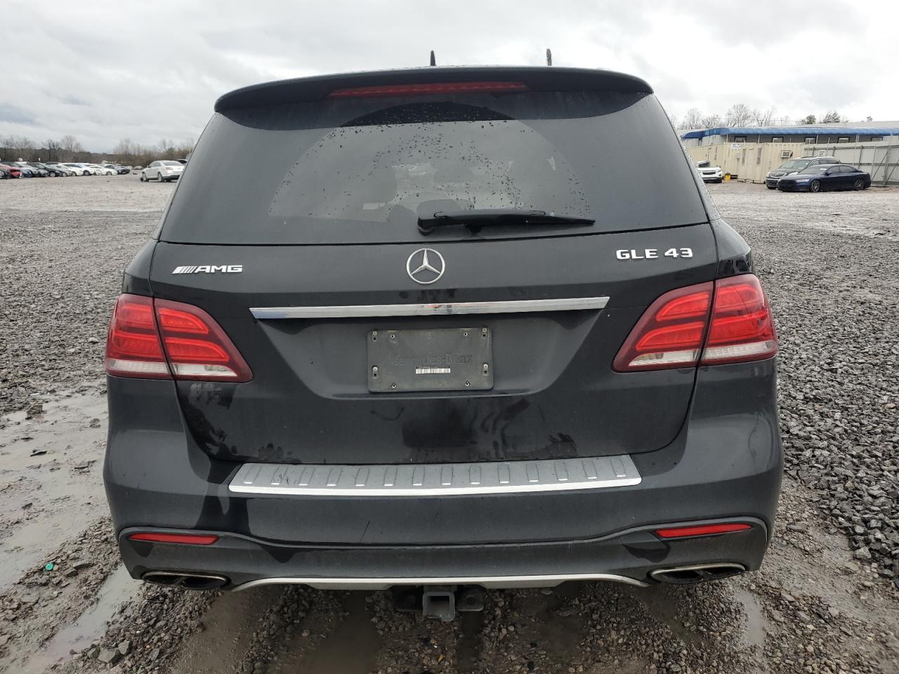 2017 Mercedes-Benz GLE - Image 6