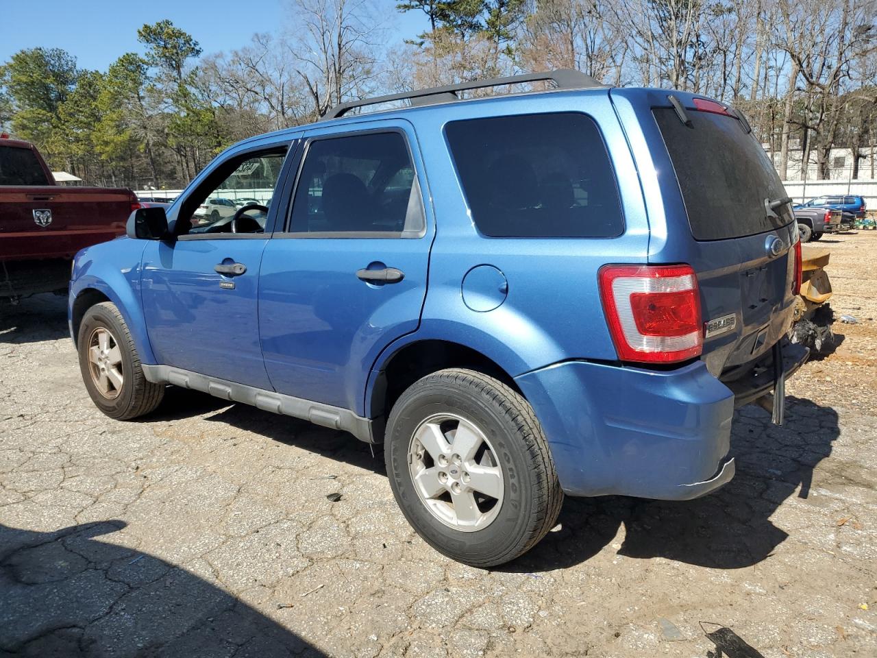 2010 Ford Escape - Image 2