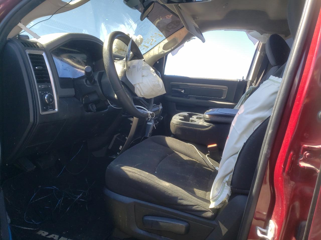 2019 RAM 1500 - Image 7