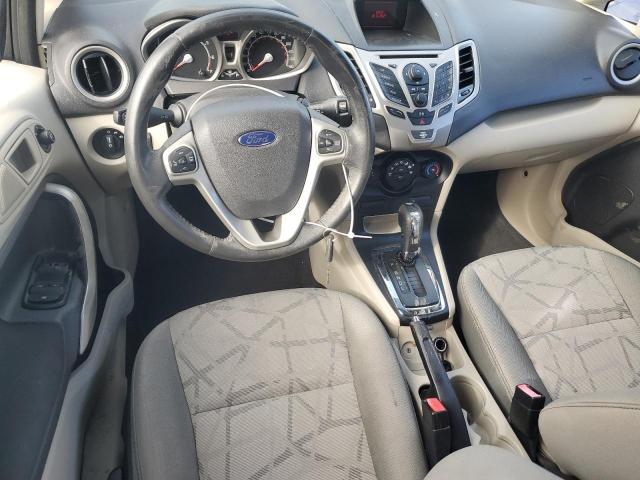 Хетчбеки FORD FIESTA 2013 Чорний
