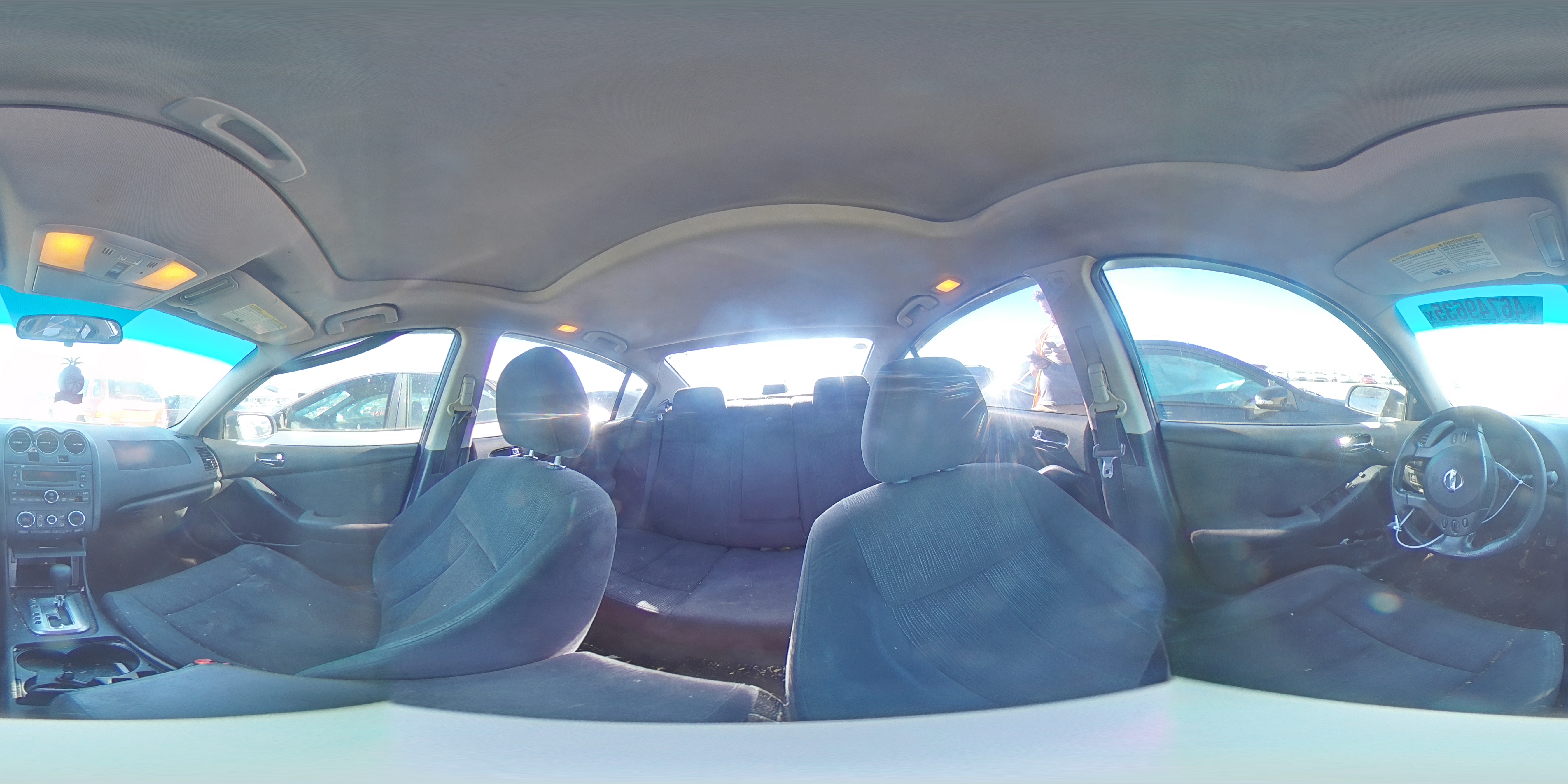2010 Nissan Altima - Image 12