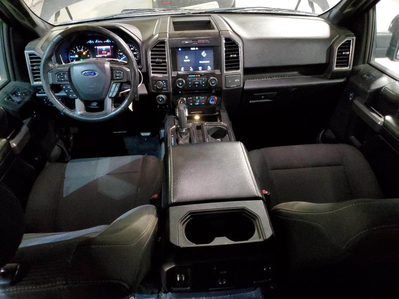 2016 Ford F-150 - Image 8