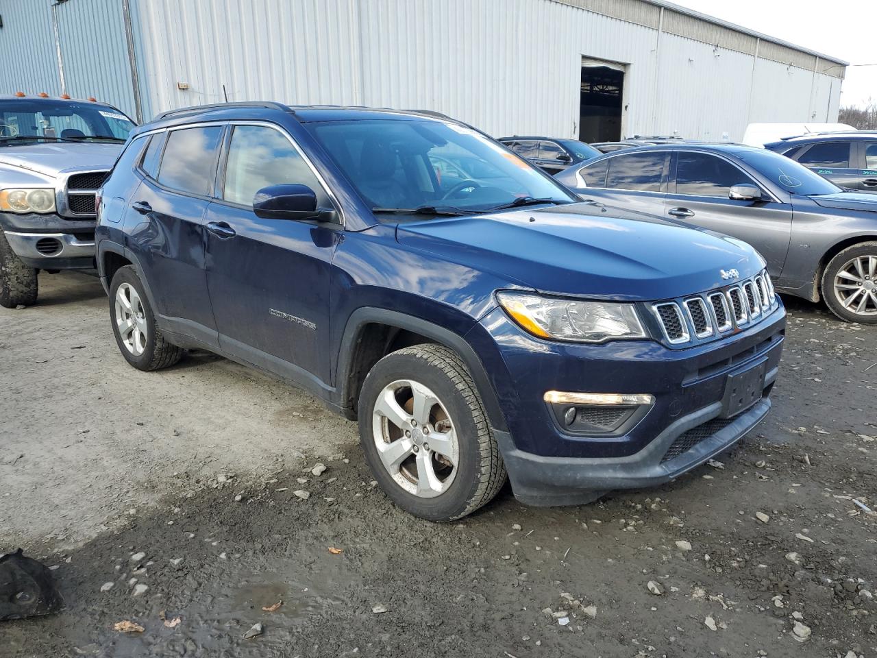2018 Jeep Compass - Image 4