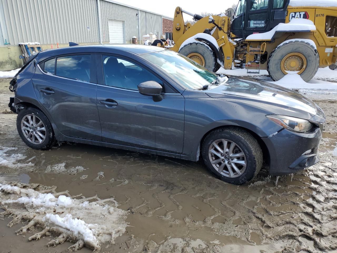 2016 Mazda 3 - Image 4