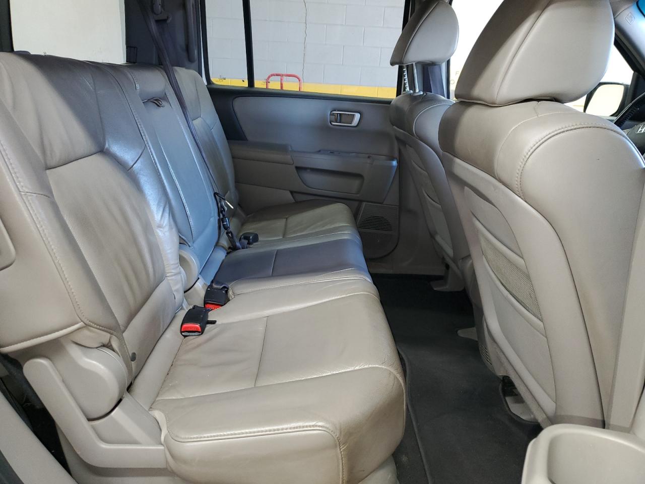 2010 Honda Pilot - Image 11