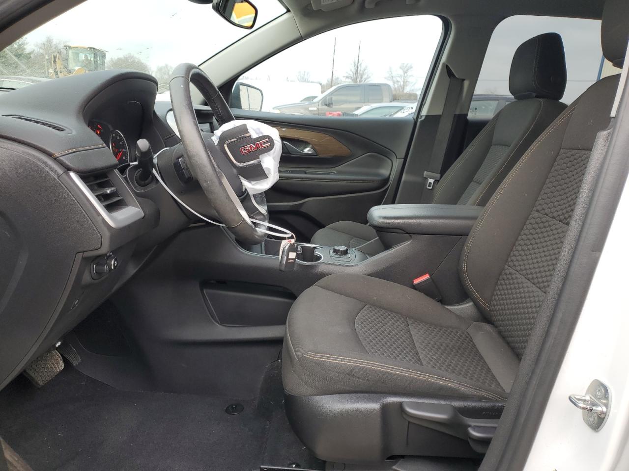 2020 GMC Terrain - Image 7