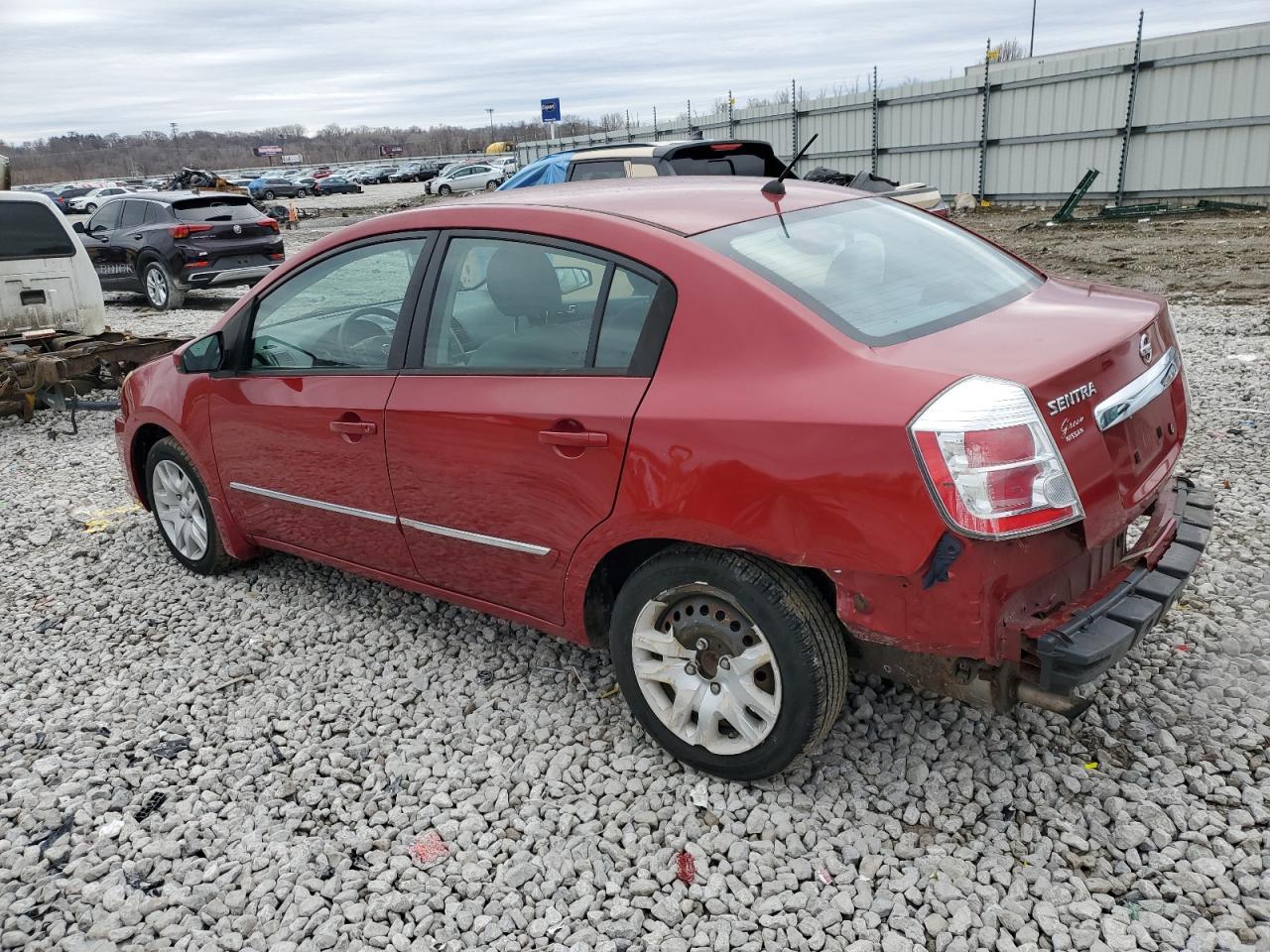 2010 Nissan Sentra - Image 2