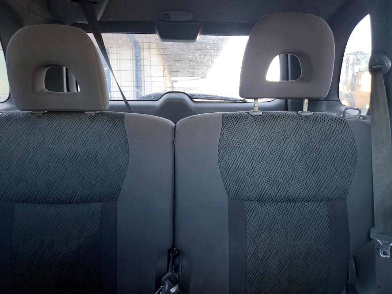 2001 Toyota RAV 4 - Image 10