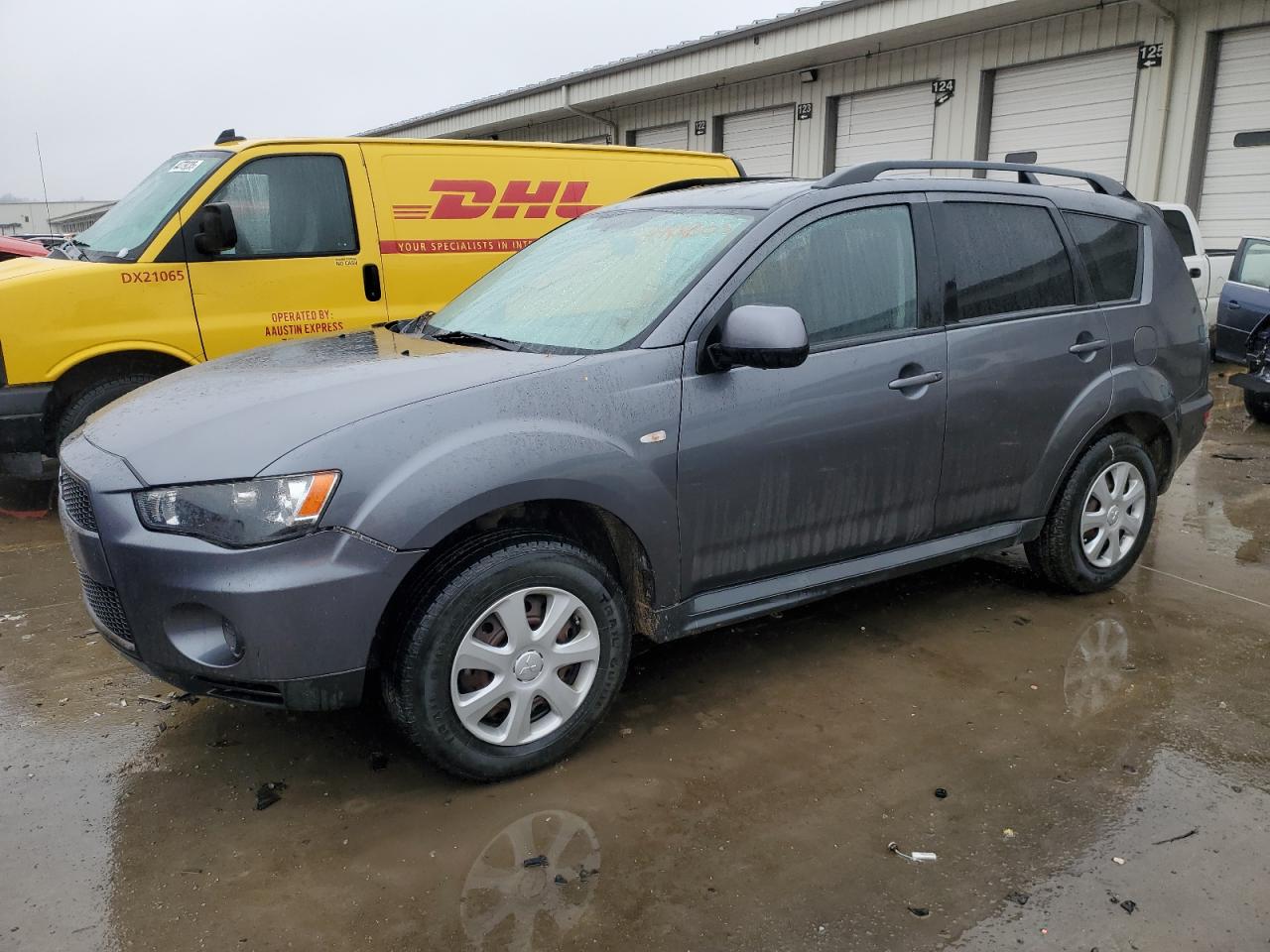 2012 Mitsubishi Outlander - Image 1