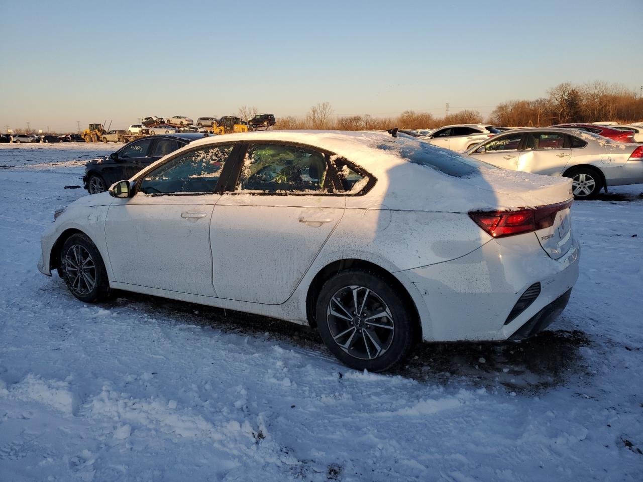 2023 Kia Forte - Image 2