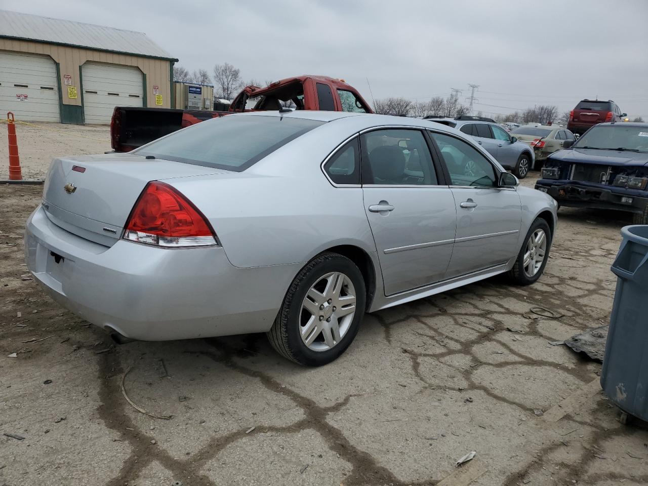 2016 Chevrolet Impala - Image 3