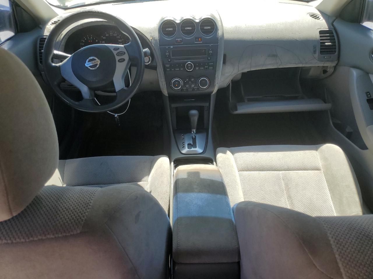 2009 Nissan Altima - Image 8