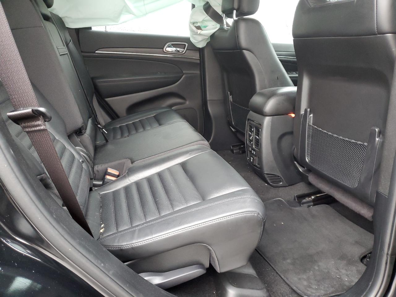 2021 Jeep Grand Cherokee - Image 11