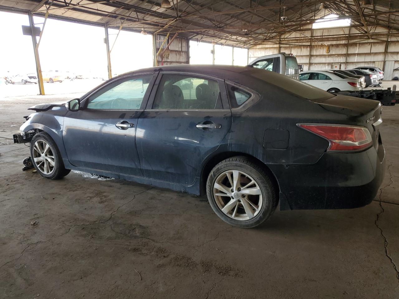 2013 Nissan Altima - Image 2