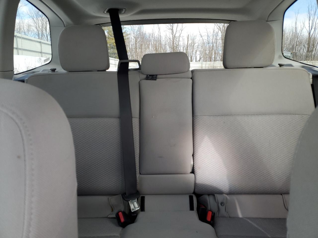 2014 Subaru Forester - Image 10