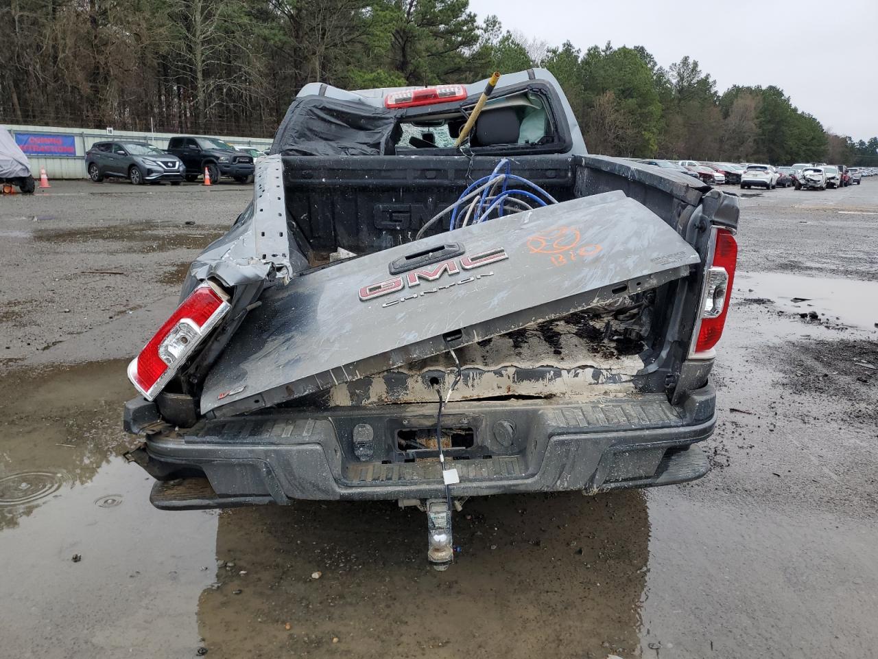 2021 GMC Canyon - Image 6