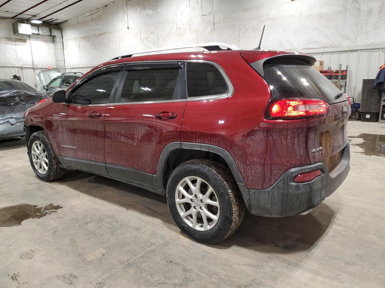 2018 Jeep Grand Cherokee - Image 2