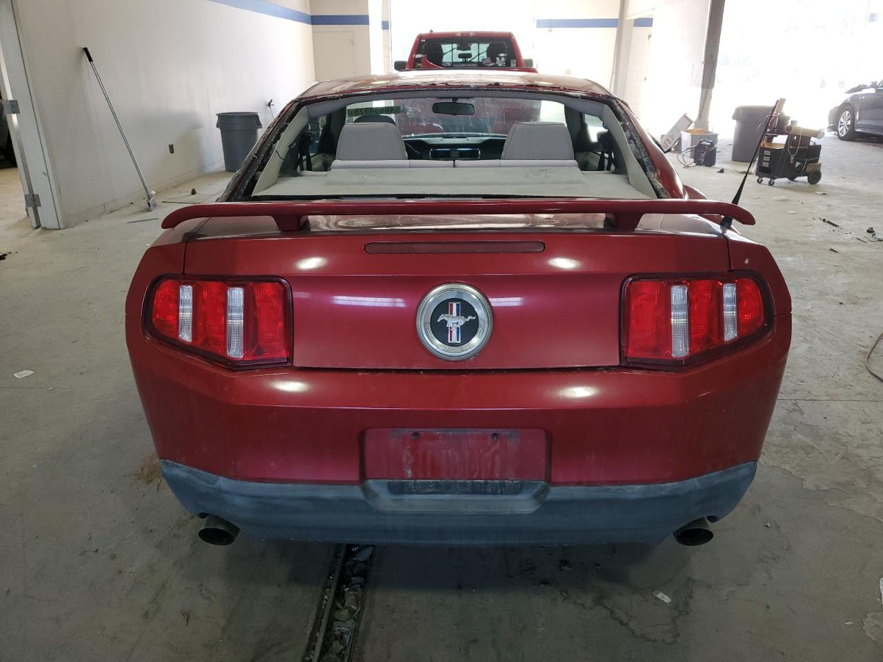 2011 Ford Mustang - Image 6