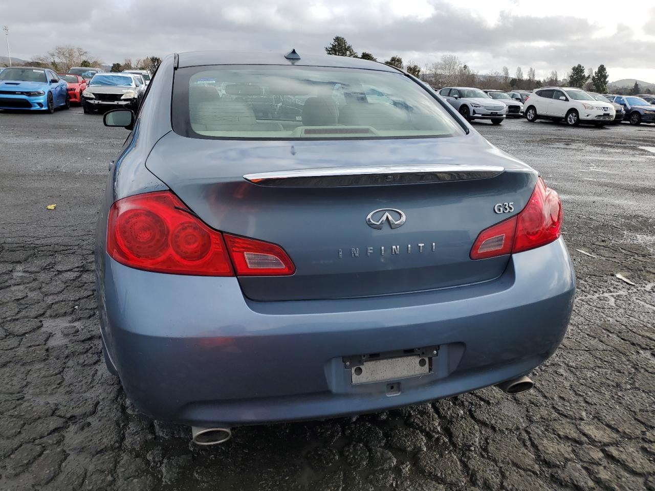 2008 Infiniti G - Image 6