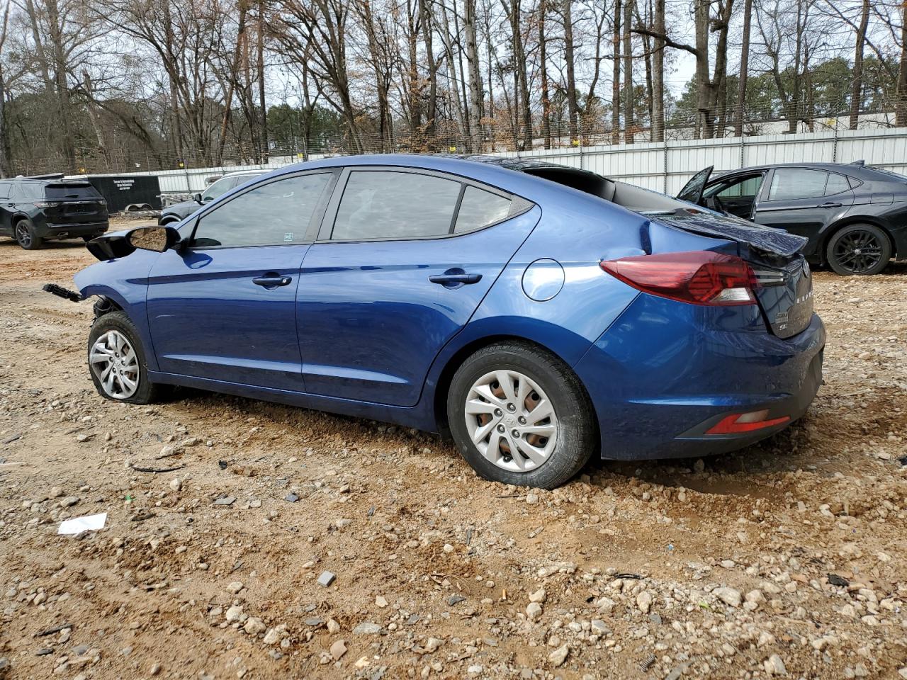 2020 Hyundai Elantra - Image 2