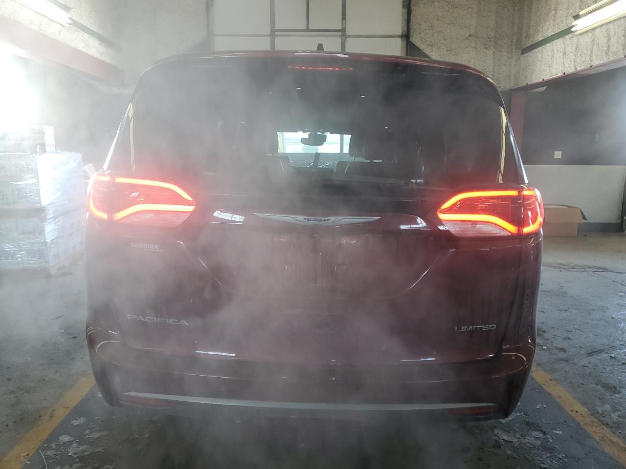 2019 Chrysler Pacifica - Image 6
