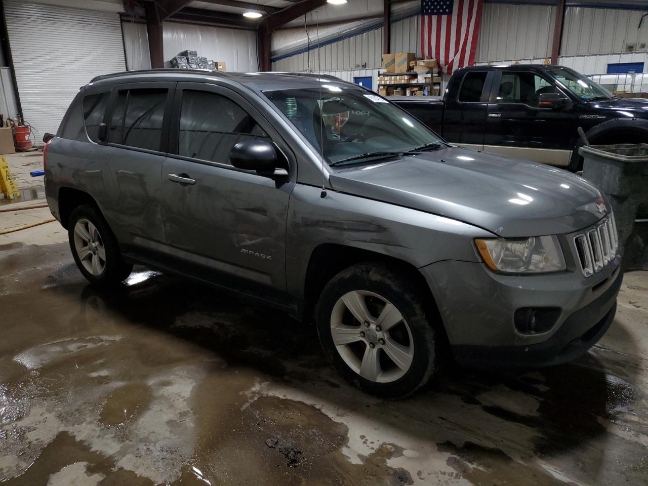 2012 Jeep Compass - Image 4
