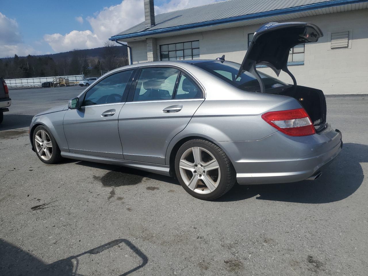 2010 Mercedes-Benz C-klasse - Image 2