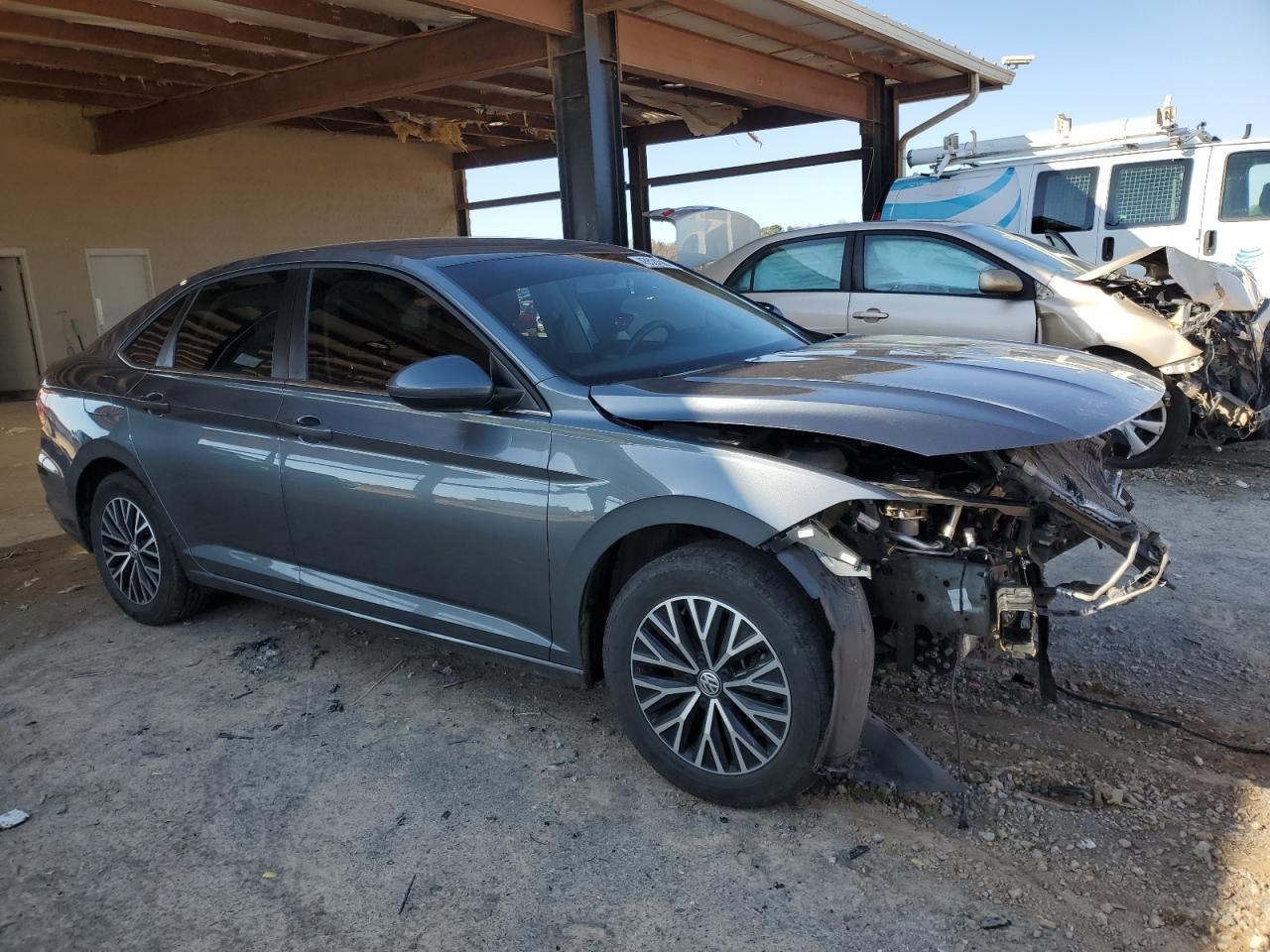 2021 Volkswagen Jetta - Image 4