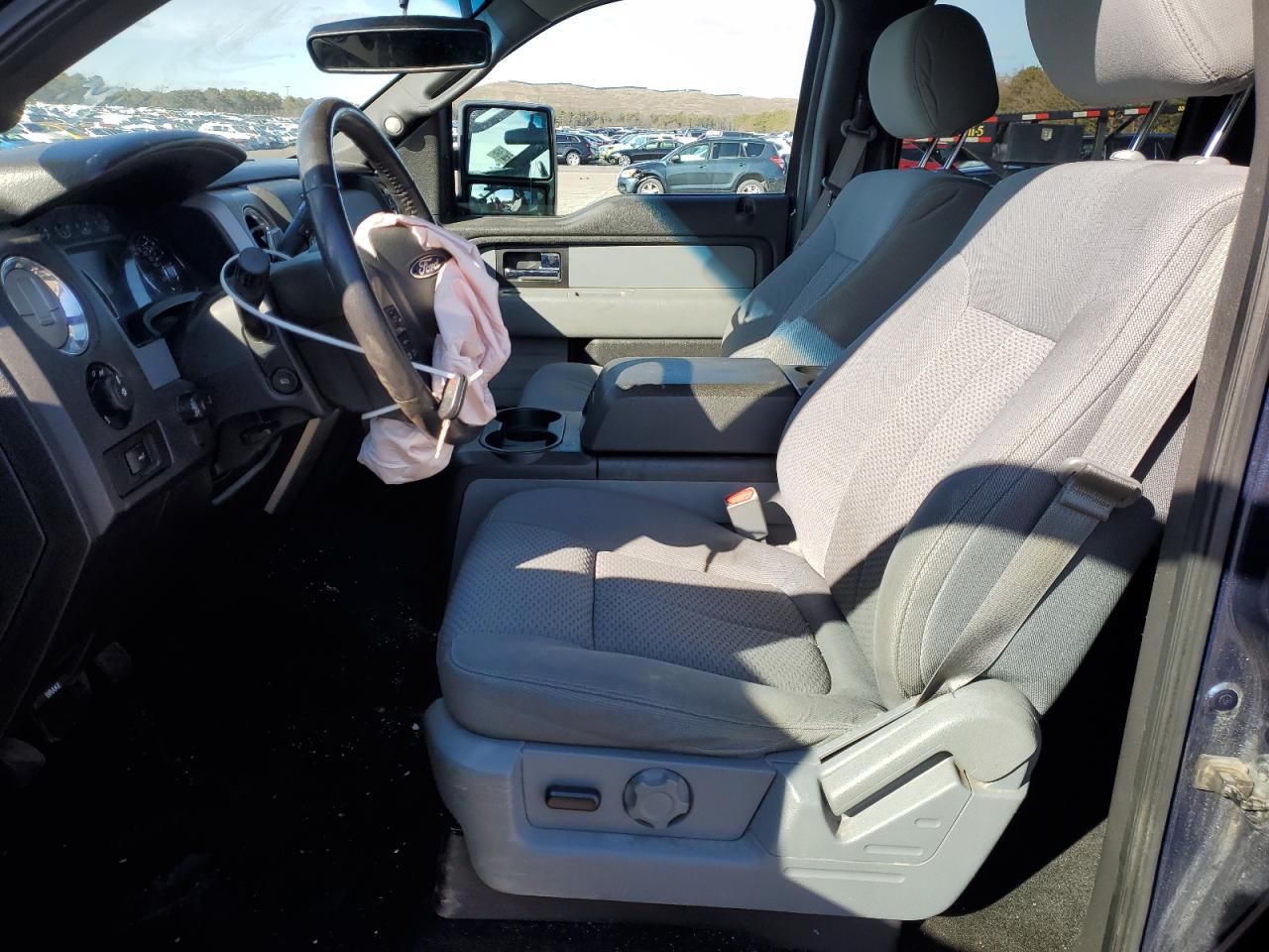 2014 Ford F-150 - Image 7