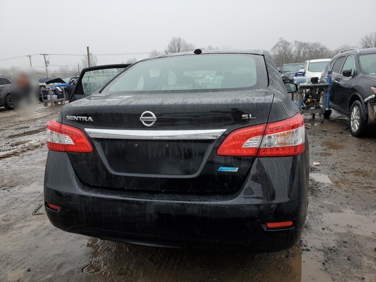 2014 Nissan Sentra - Image 6