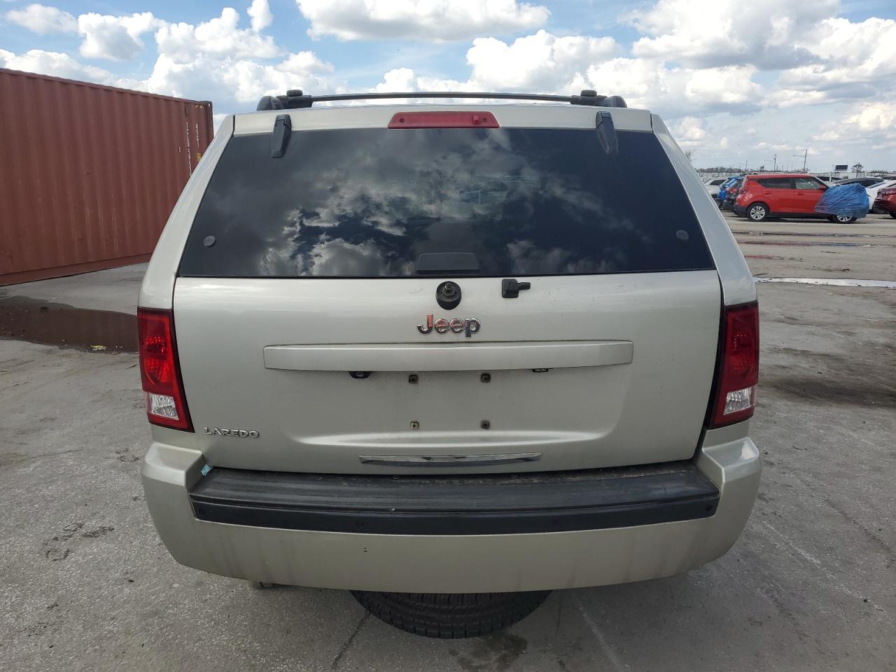 2010 Jeep Grand Cherokee - Image 6