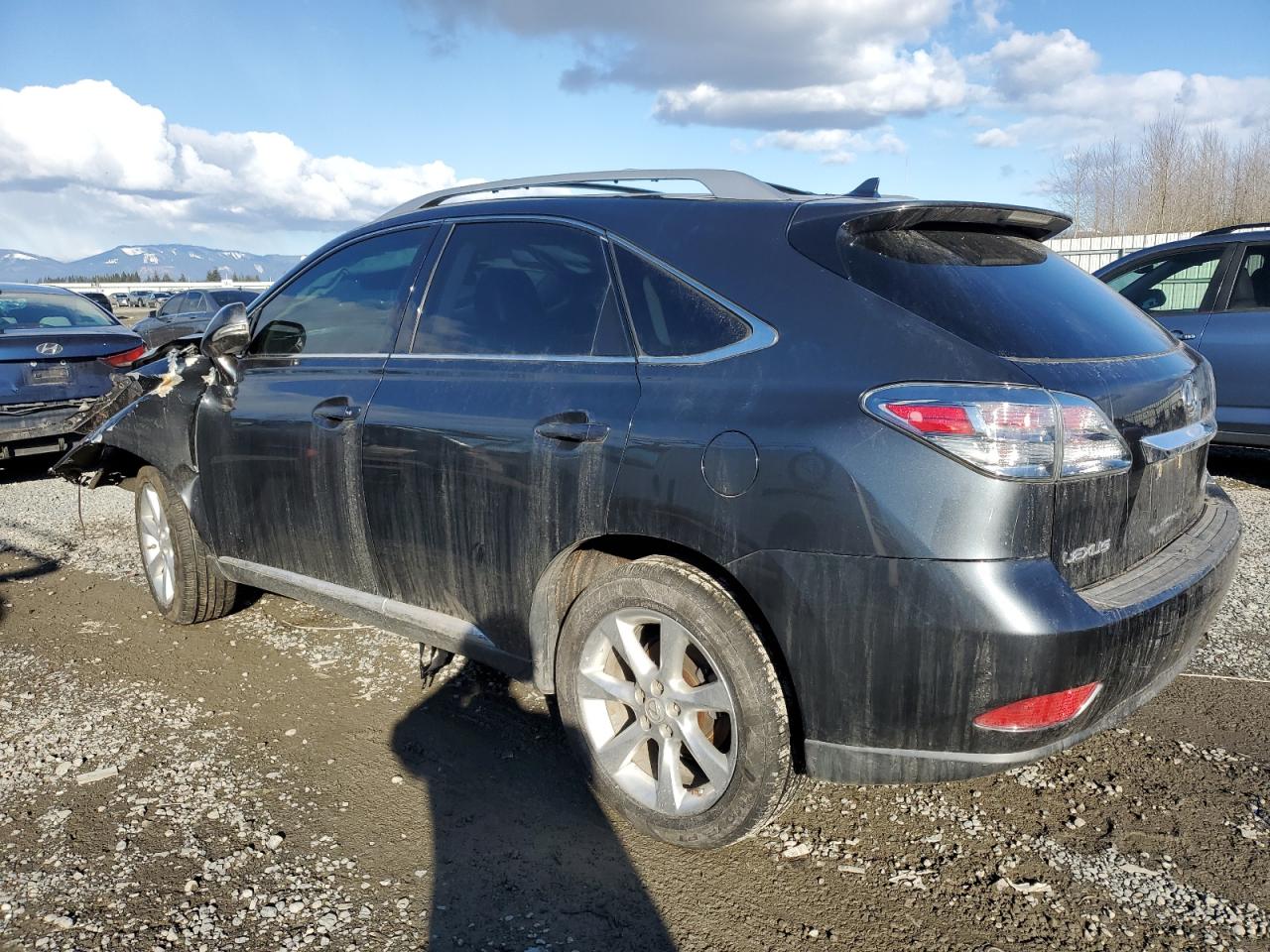 2010 Lexus RX - Image 2