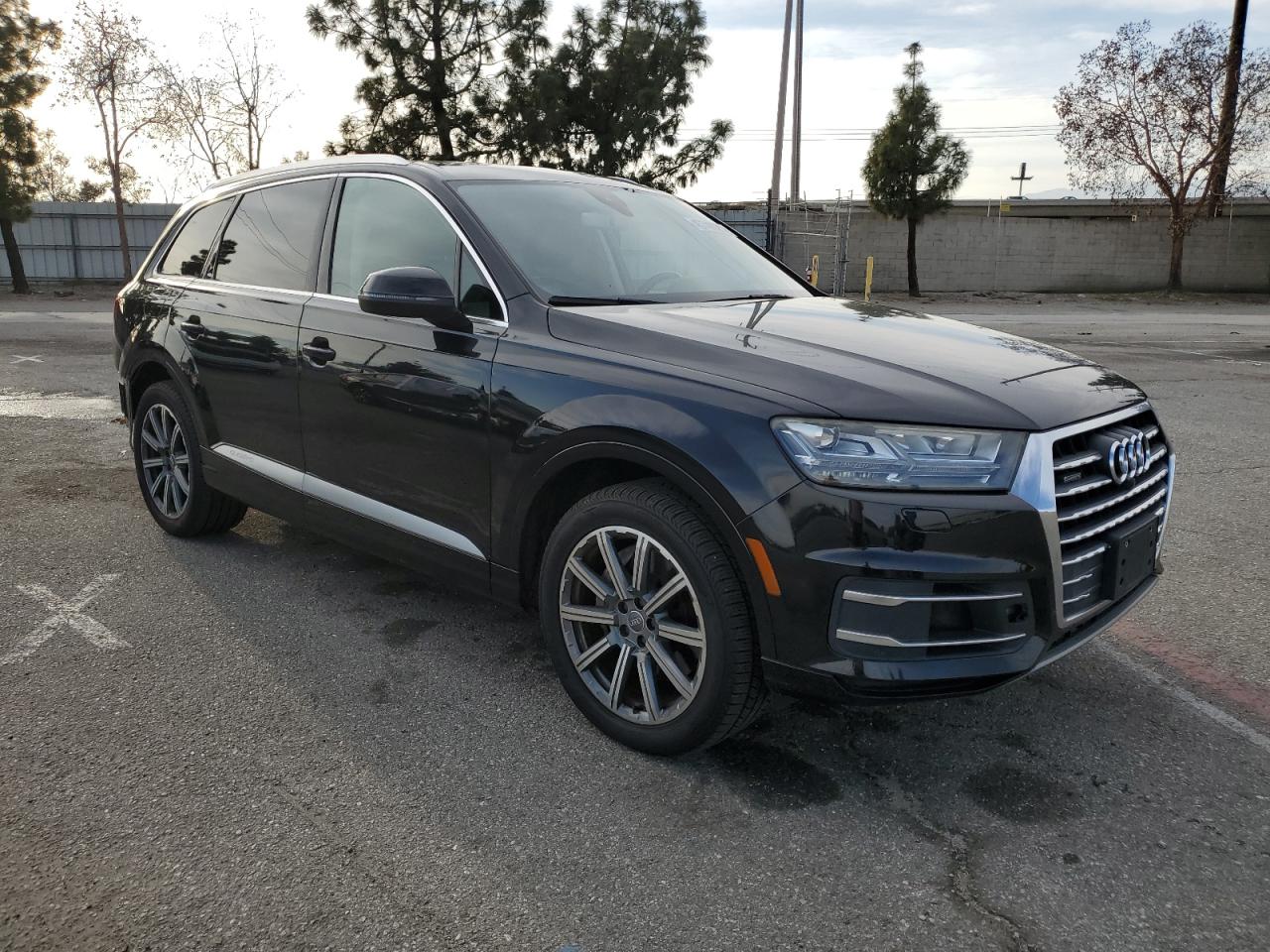 2017 Audi Q7 - Image 4