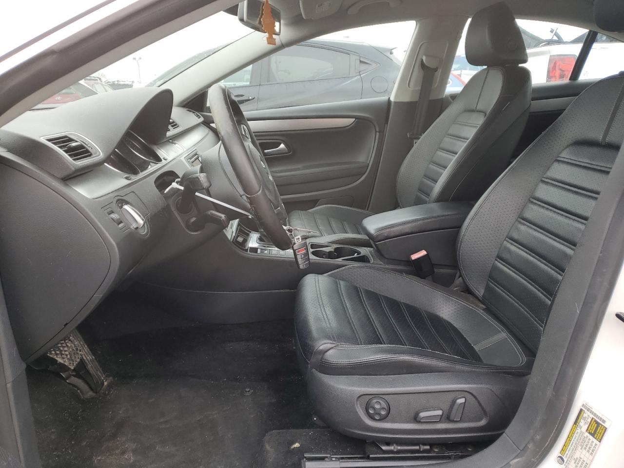 2012 Volkswagen Passat CC - Image 7
