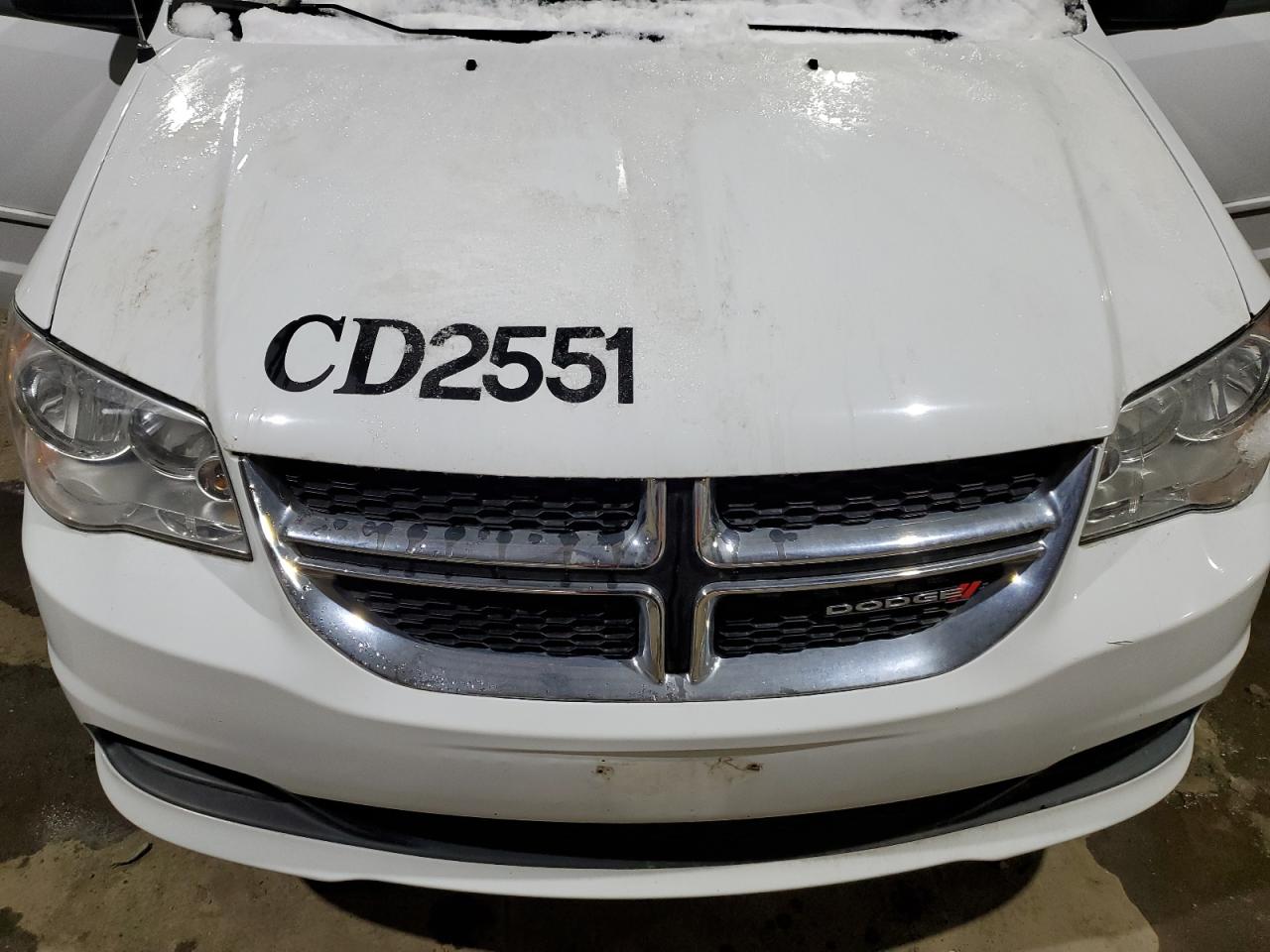 2017 Dodge Caravan - Image 12