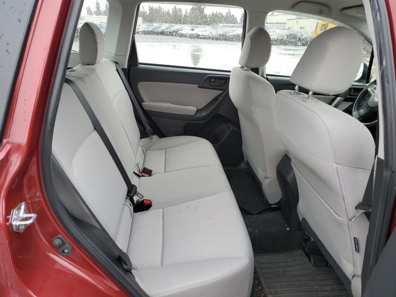 2015 Subaru Forester - Image 10