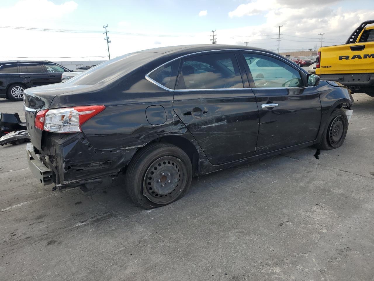2017 Nissan Sentra - Image 3