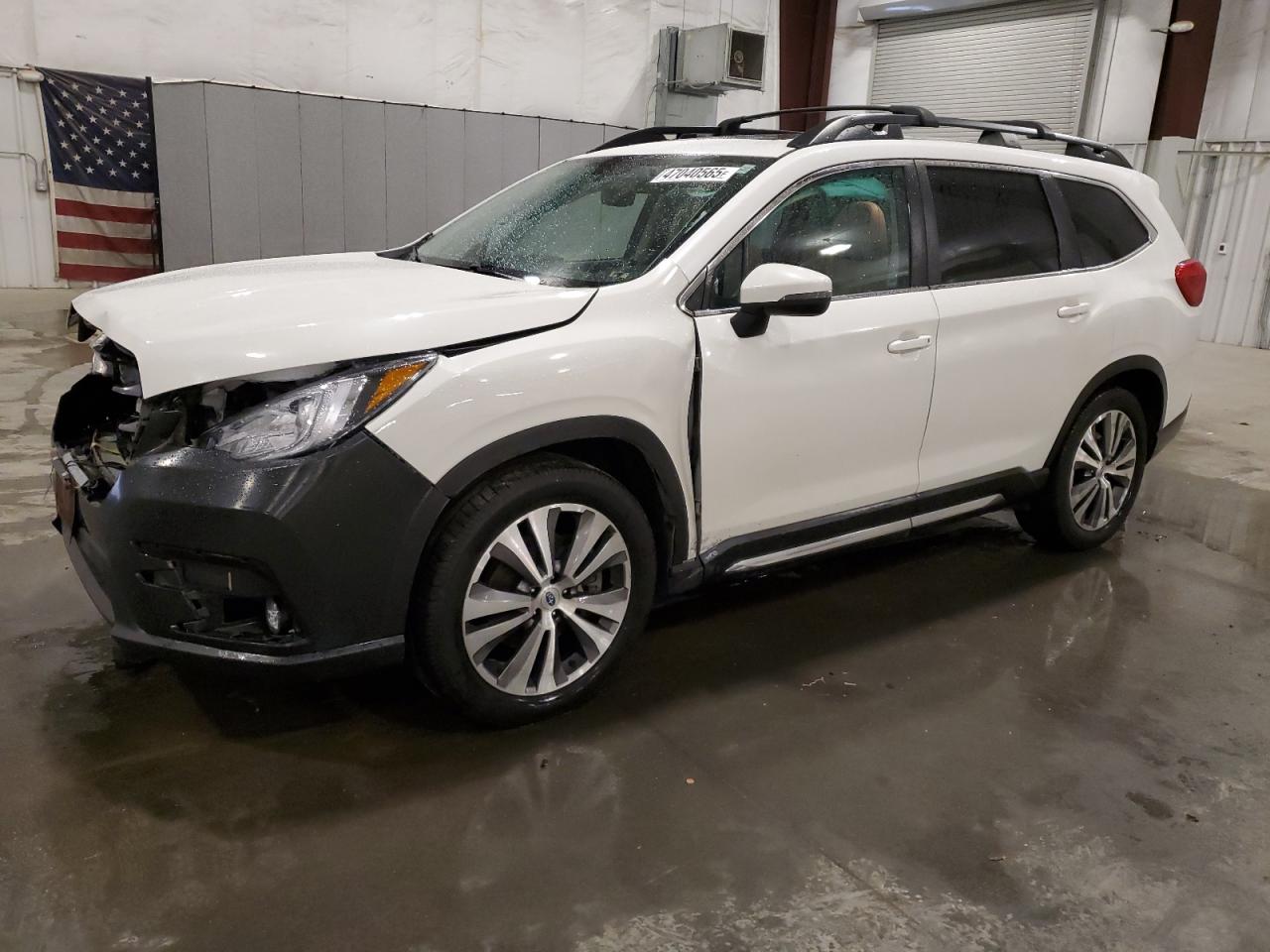 2019 Subaru Ascent Limited продається в Avon, MN - Front End