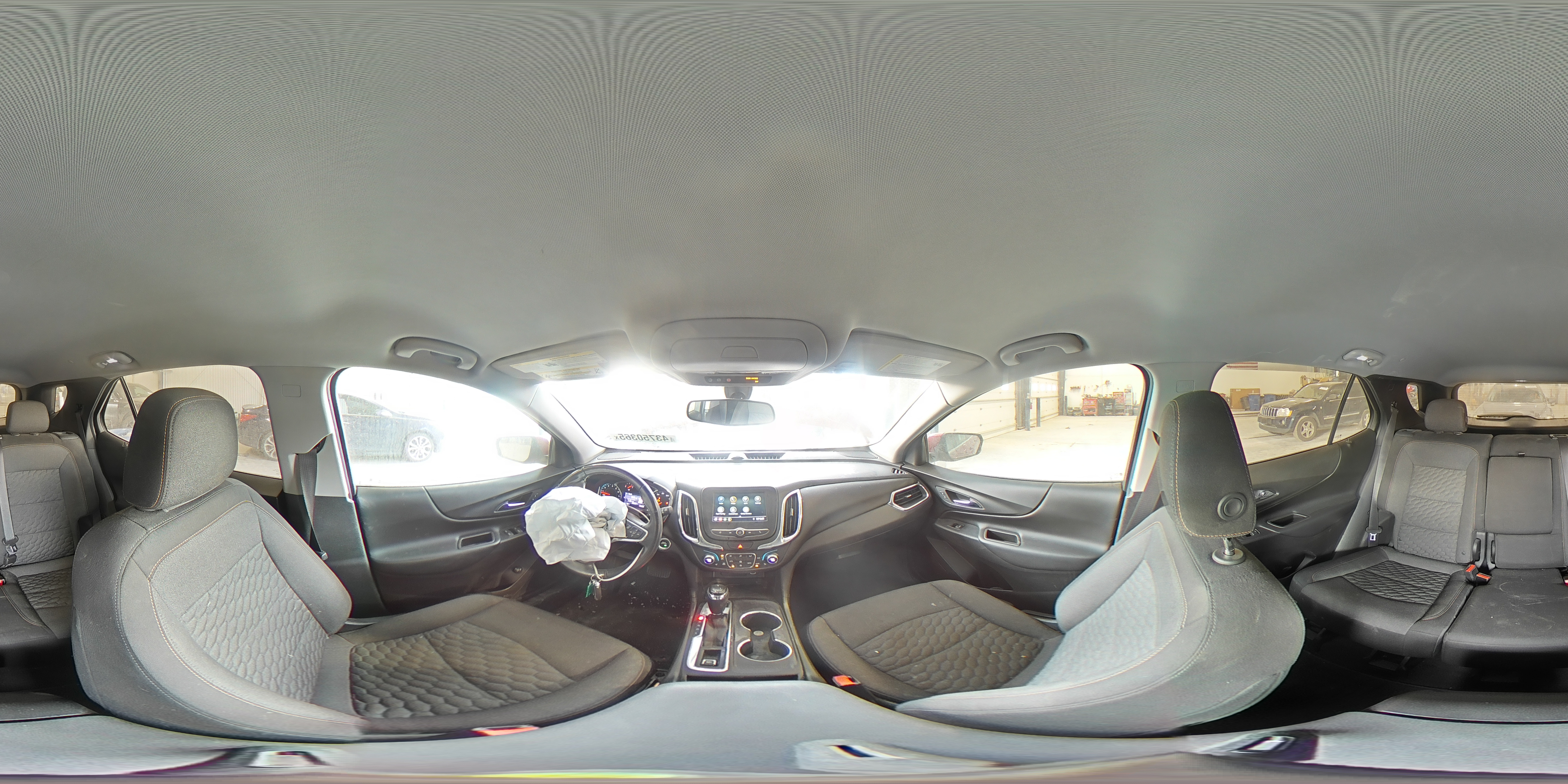 2019 Chevrolet Equinox - Image 13