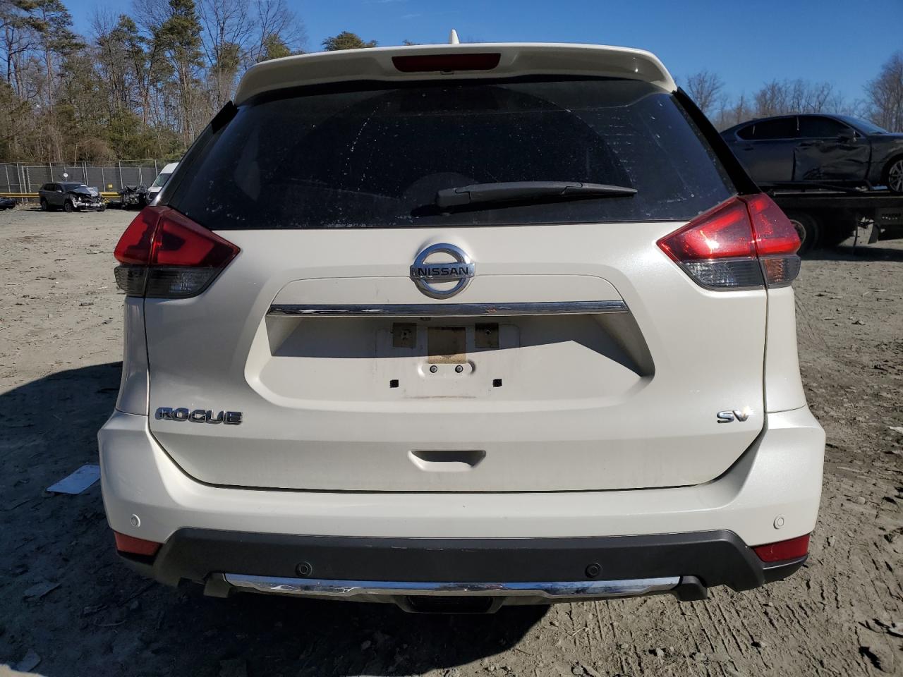 2019 Nissan Rogue S VIN: JN8AT2MT5KW251838 Lot: 46804185