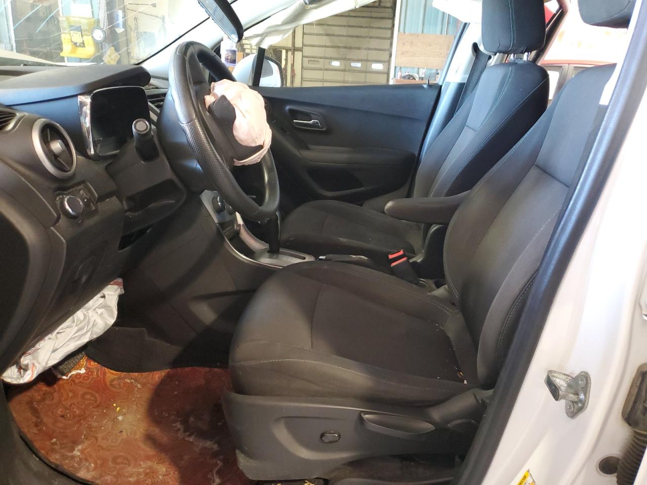 2015 Chevrolet Trax - Image 7